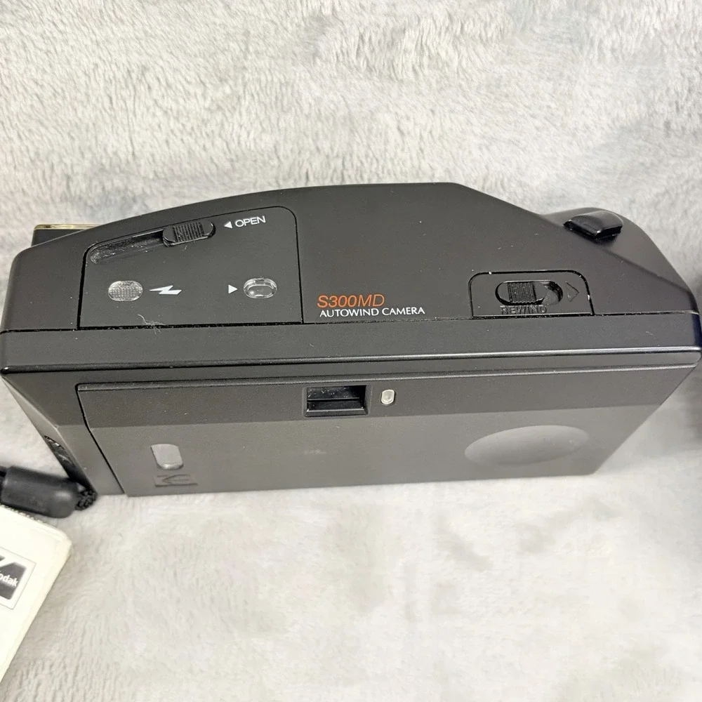 Kodak‎ S300MD S Series  Autowind Point & Shoot~35mm Film Camera